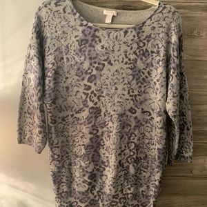 Chico’s Size 2 super cute lightweight sweater